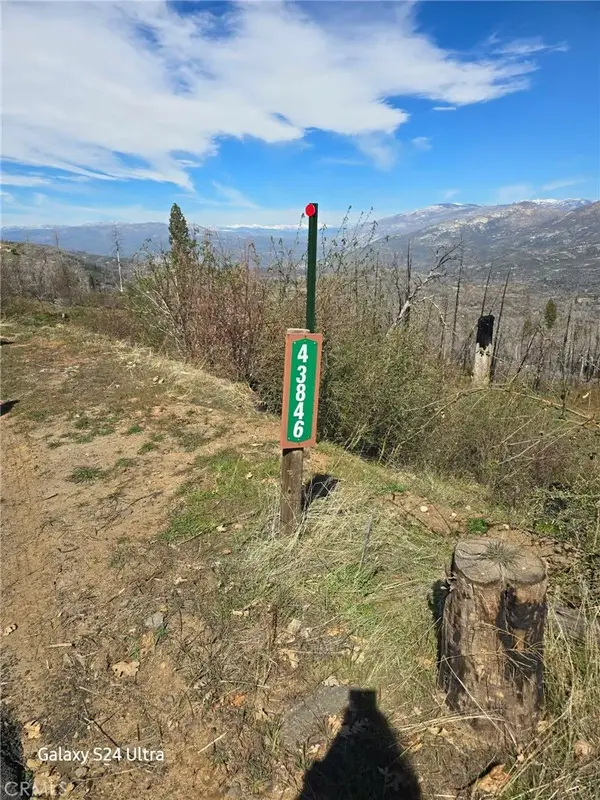 43846 Schubert, Auberry, CA 93602