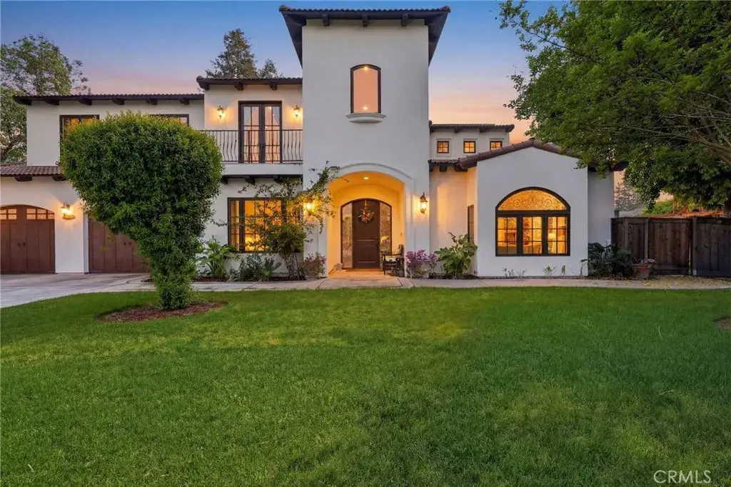 3939 W Robinwood, Visalia, CA 93291 - #1