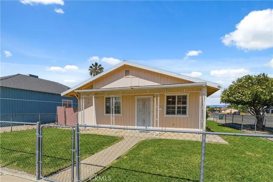 295 E Durian, Coalinga, CA 93210 - #3