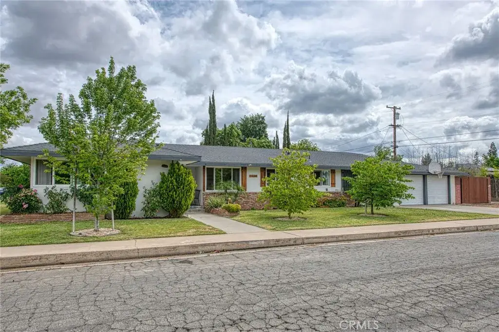3334 N Harrison, Fresno, CA 93704 - #1