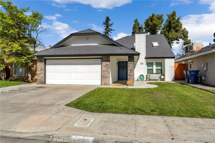 3656 W Harvard, Fresno, CA 93722 - #2