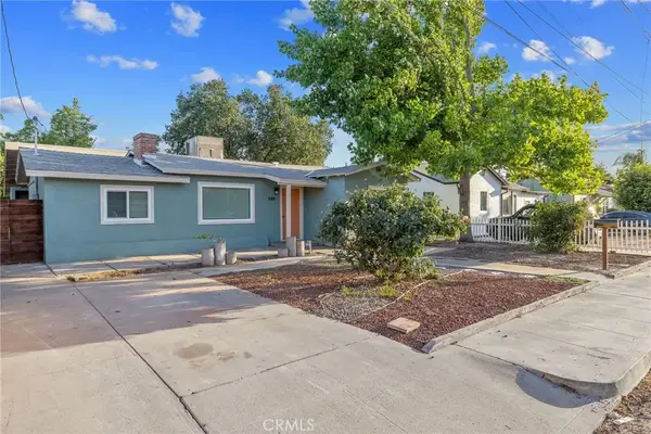 1019 E Laurel Avenue, Visalia, CA 93292