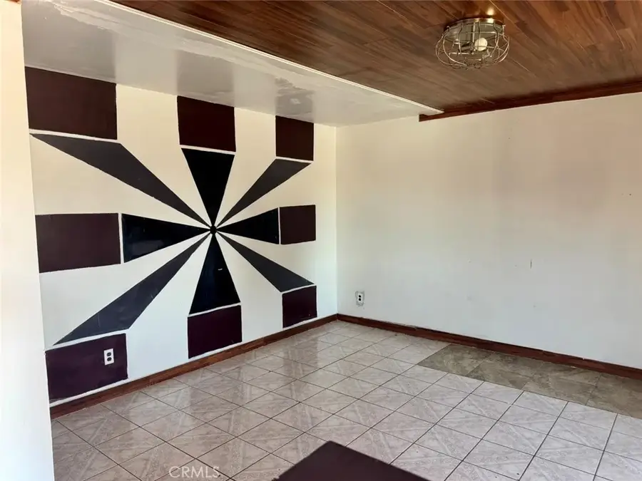 1620 N D, Madera, CA 93638 - #3