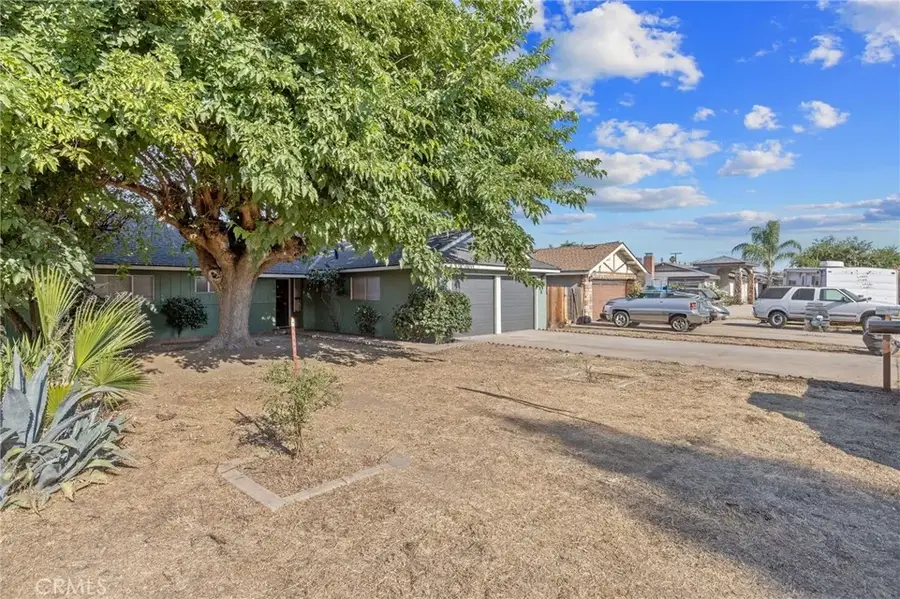 988 Laurel, Lindsay, CA 93247 - #2