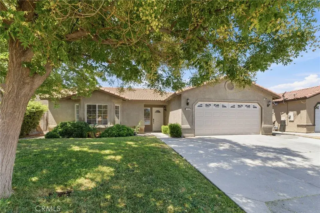 120 Arabian, Coalinga, CA 93210 - #1