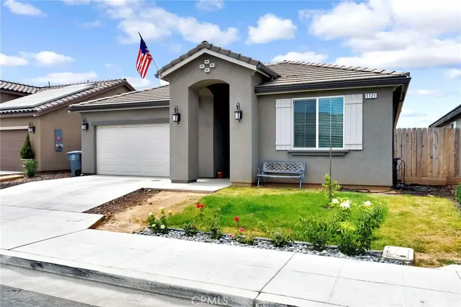 1121 Wasatch, Madera, CA 93638 - #2