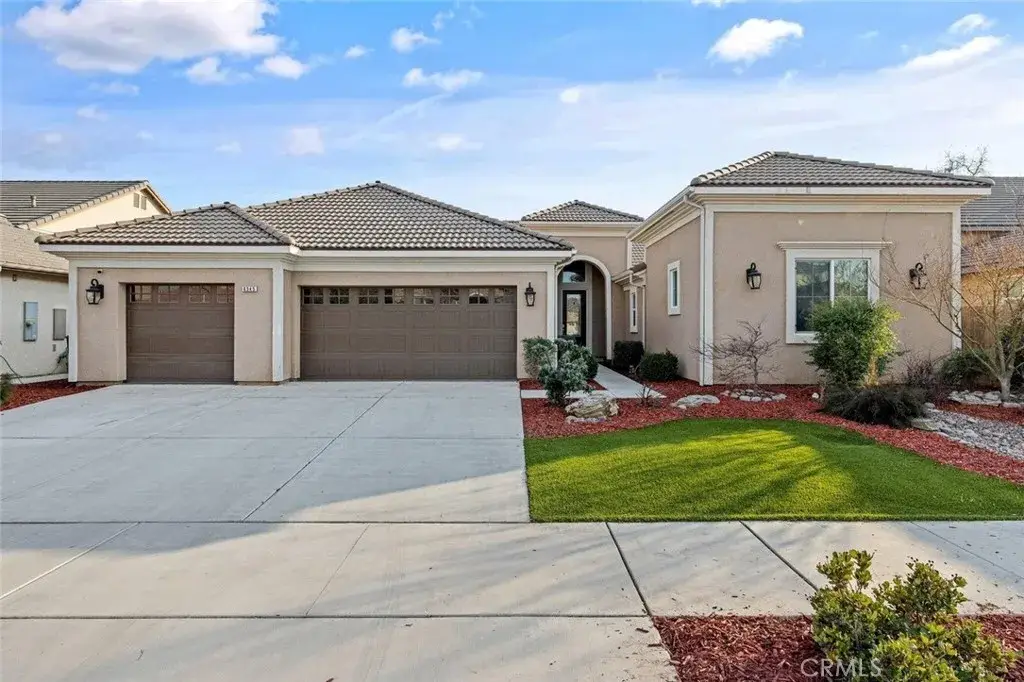 6545 W Wren, Visalia, CA 93291 - #1