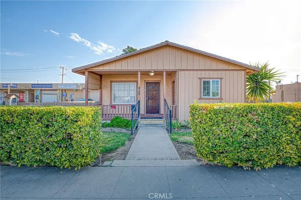 2031 Whitson Street, Selma, CA 93662 - #1