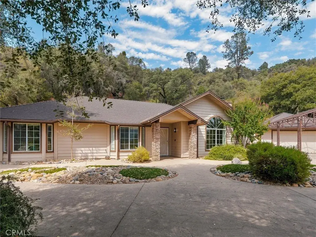 52171 Echo Valley View Court, Oakhurst, CA 93644 - #1