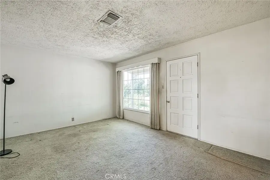 9728 S Zumwalt, Reedley, CA 93654 - #2