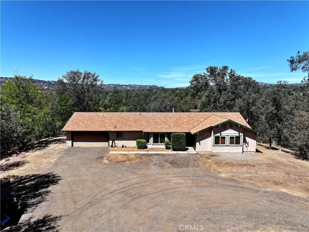 33856 Rivercrest North, Coarsegold, CA 93614 - #1