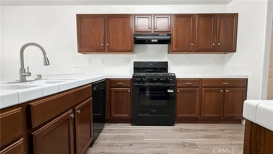 3233 S Virmargo Court, Visalia, CA 93292 - #2