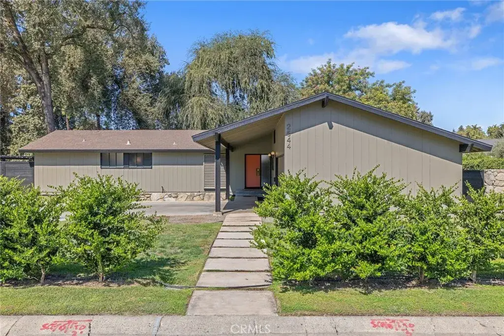 2544 W Keogh, Visalia, CA 93291 - #1