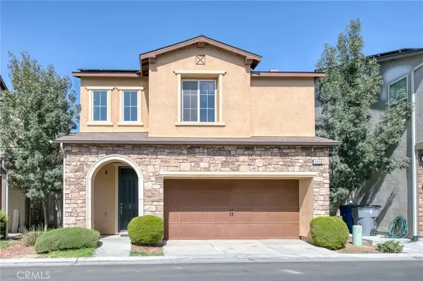 5438 W Santa Barbara, Fresno, CA 93722