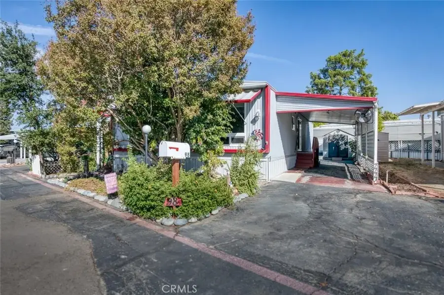 1724 Minnewawa #98, Clovis, CA 93612 - #2