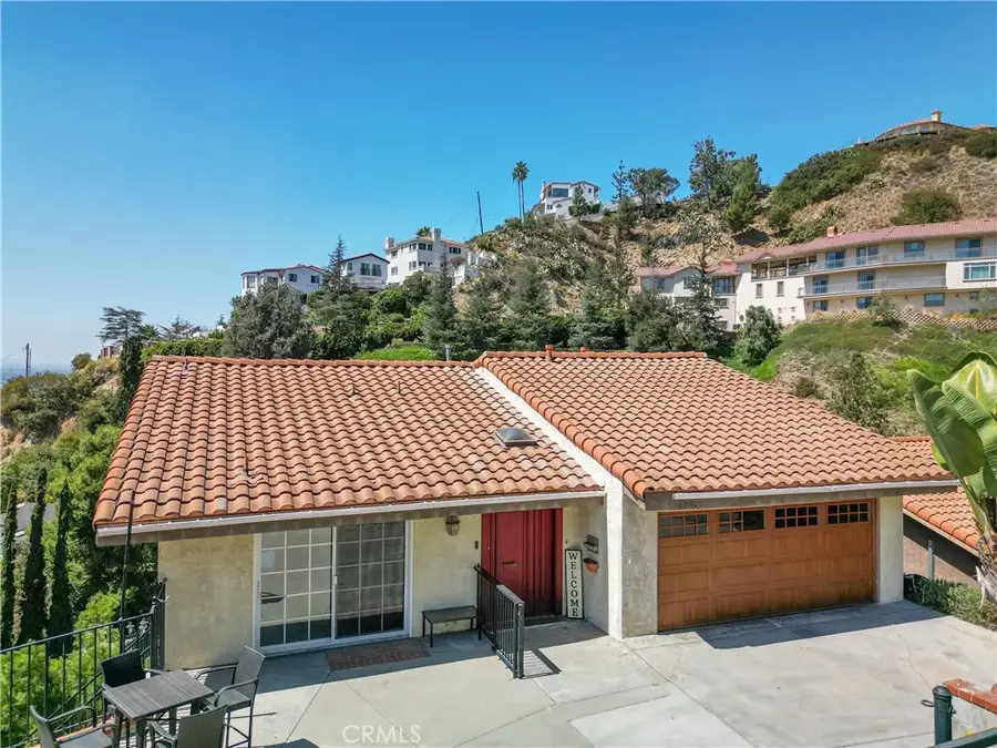 1218 E Tujunga Avenue, Burbank, CA 91501 - Image #2