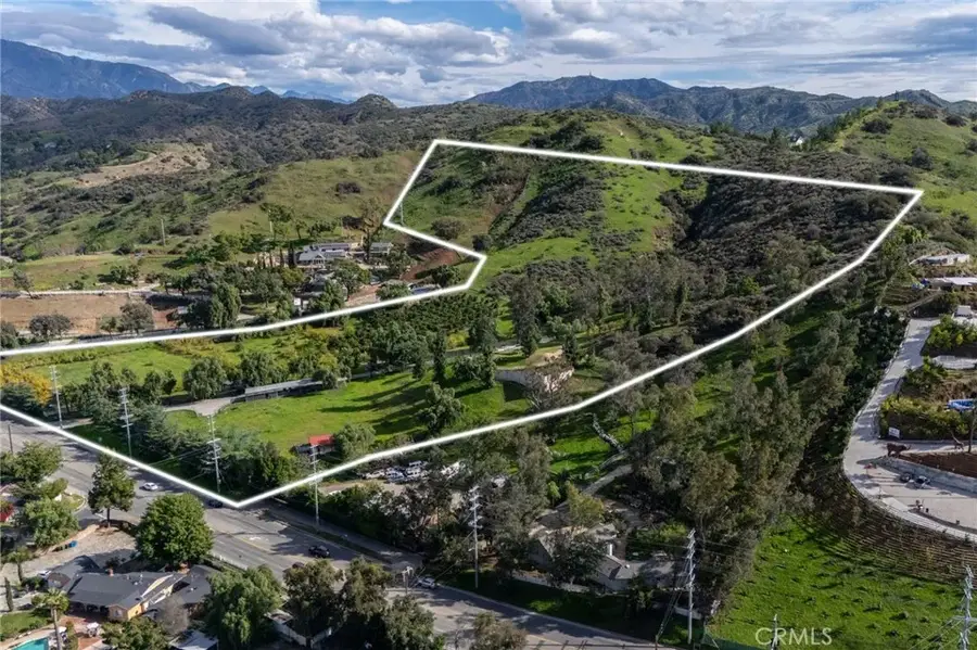 9528 N Sunland Blvd, Shadow Hills, CA 91040 - #2