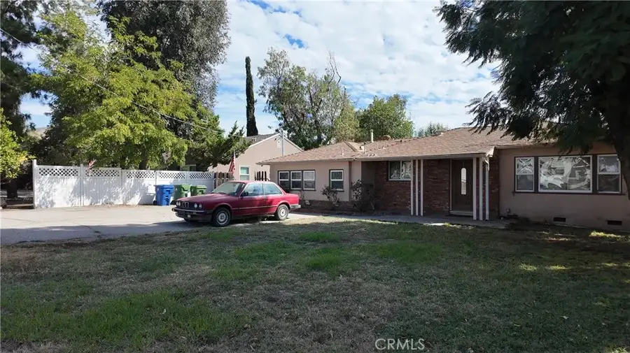 11320 Osborne, Sylmar, CA 91342 - Image #2