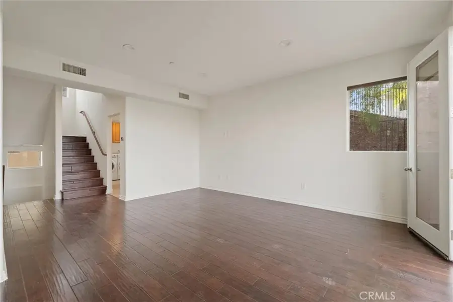 1259 Gonzales Rd, Simi Valley, CA 93063 - Image #3