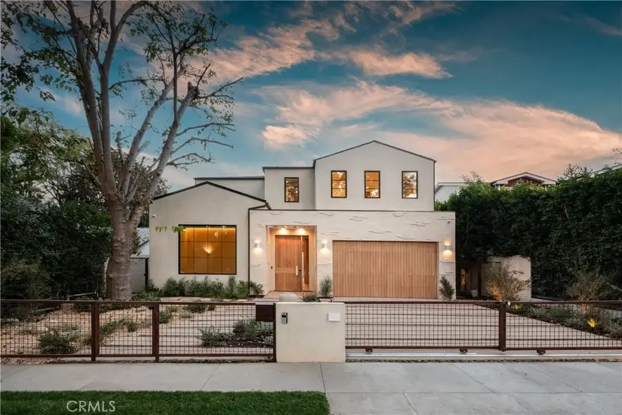 4170 Sunnyslope Avenue, Sherman Oaks, CA 91423 - Image #2