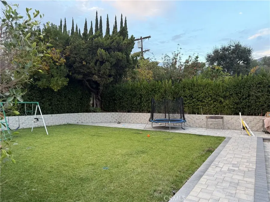 1431 Montgomery, Glendale, CA 91202 - Image #3