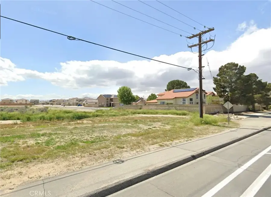 2126 E Avenue I, Lancaster, CA 93535 - Image #2