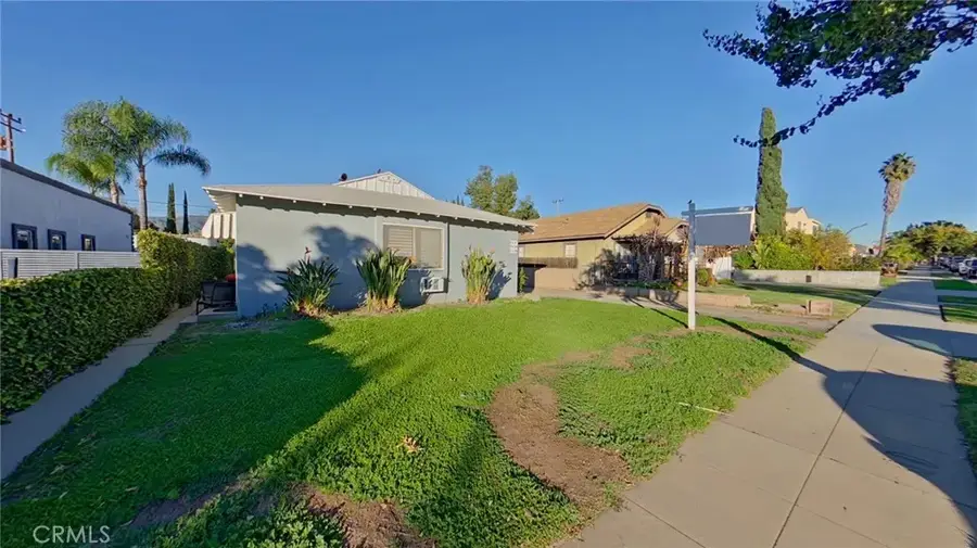 711 W Wilson, Glendale, CA 91203 - Image #2