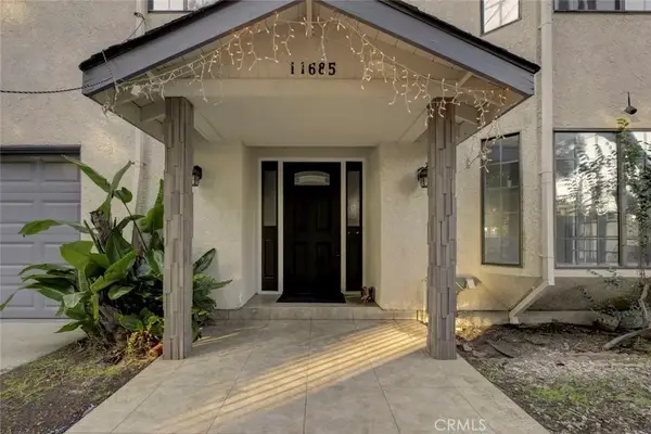 5802 Colfax Avenue, North Hollywood, CA 91601