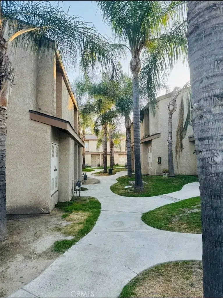 936 Fairway Drive #29, Colton, CA 92324 - Image #3