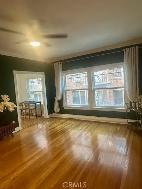 2121 James M Wood Boulevard #205, Los Angeles, CA 90006 - Image #3