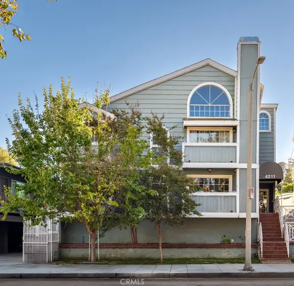 4211 Arch Drive #103, Studio City, CA 91604