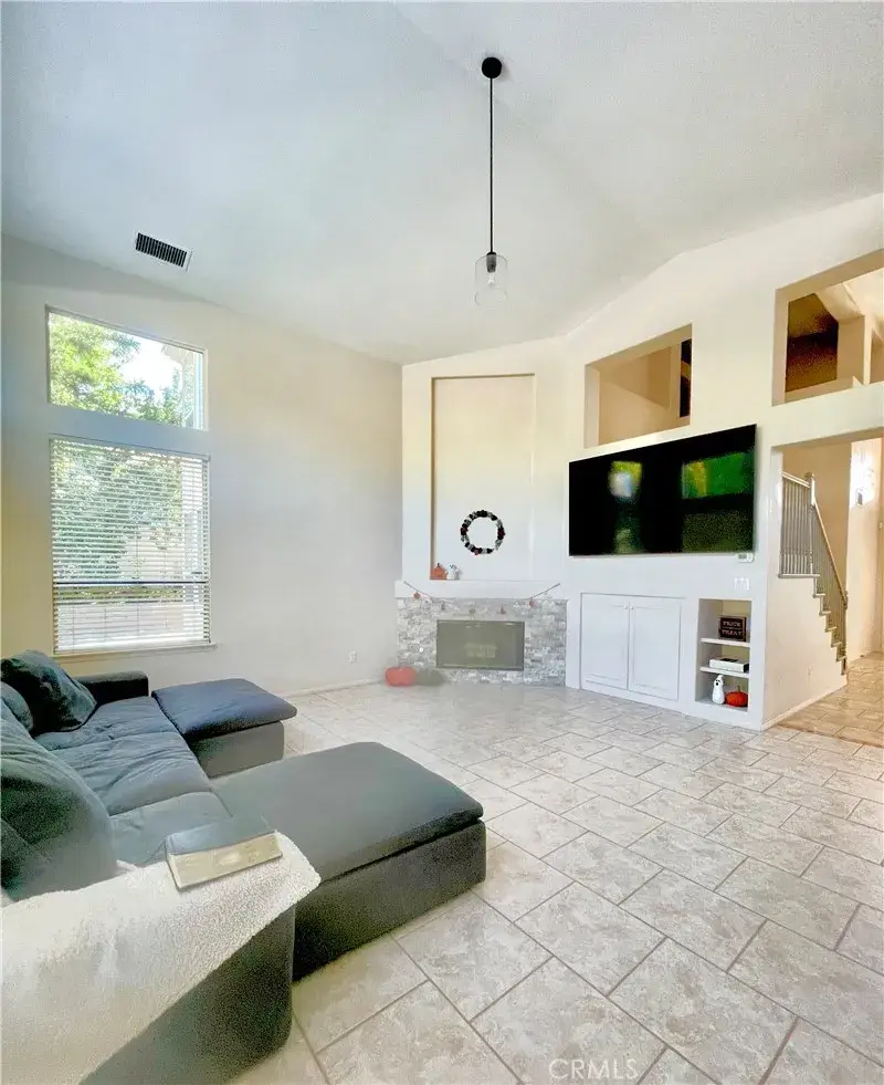 2371 Moonridge Circle, Corona, CA 92879 - Image #3