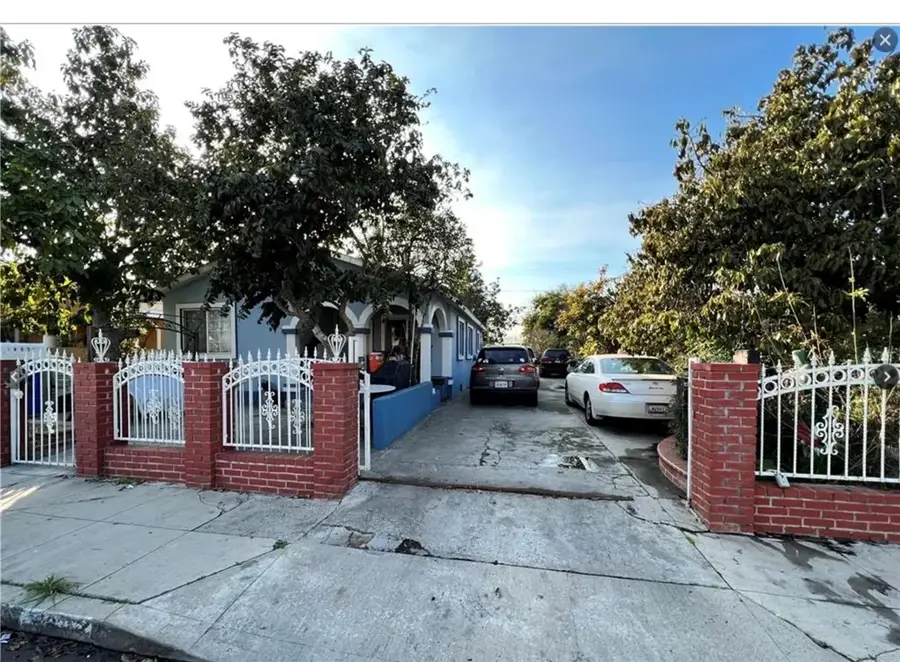 10931 Anzac, Los Angeles, CA 90059 - #3