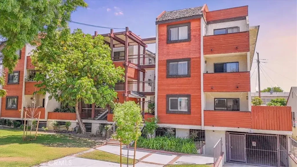 1304 Stanley #10, Glendale, CA 91206 - Image #1