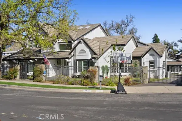 9514 Oakridge Place, Chatsworth, CA 91311