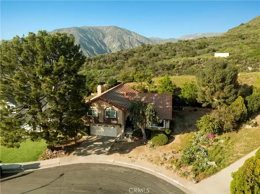 7125 Lonzo, Tujunga, CA 91042 - Image #2