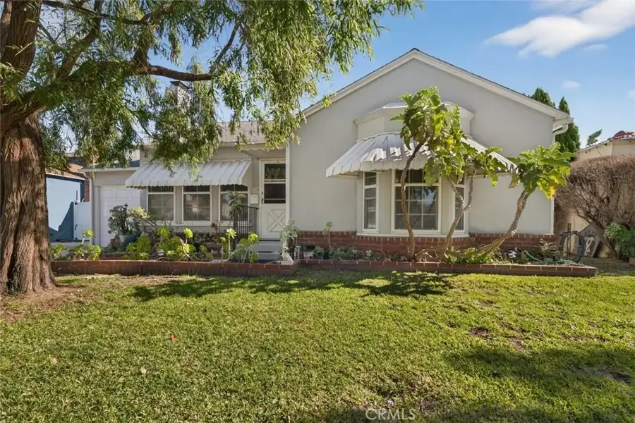 1910 N Rose Street, Burbank, CA 91505 - Image #3