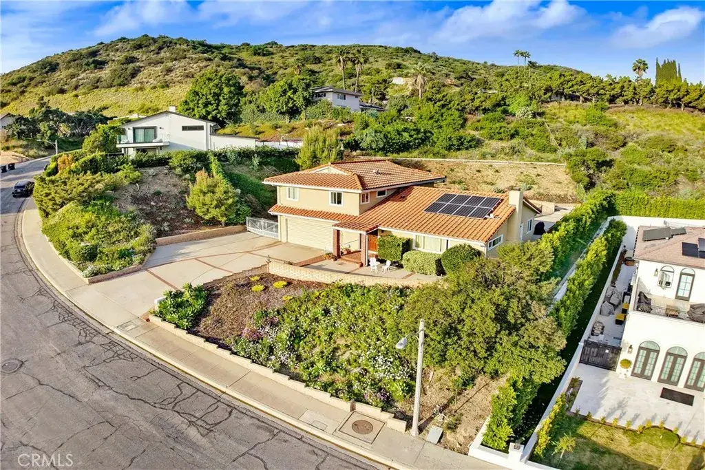 2420 Delisle Court, Glendale, CA 91208 - #1