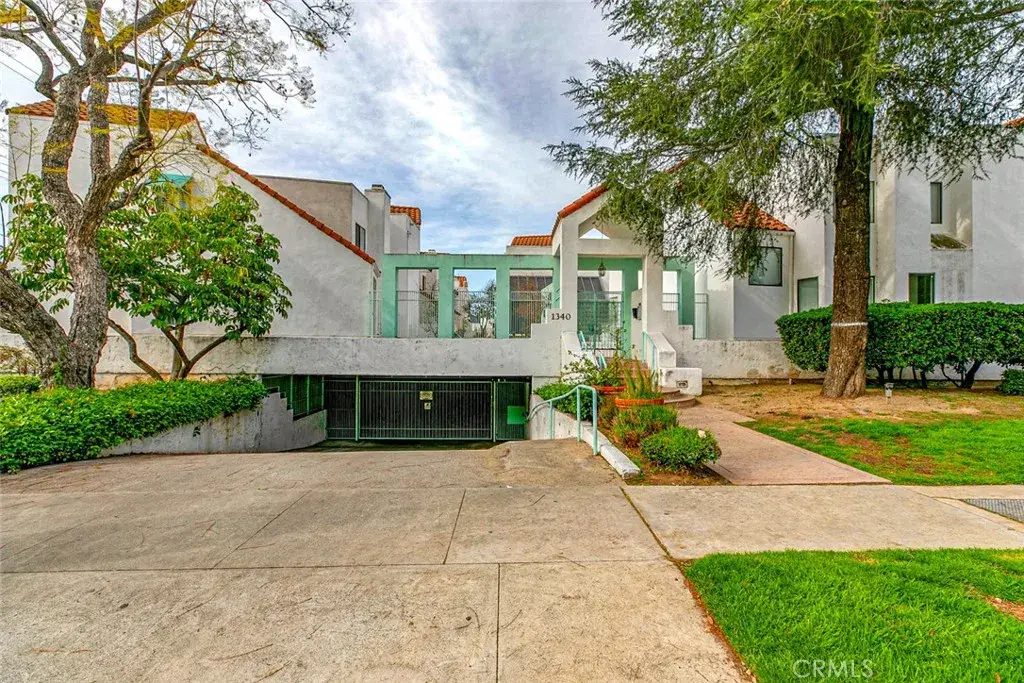 1340 Glenwood Road #4, Glendale, CA 91201 - #1