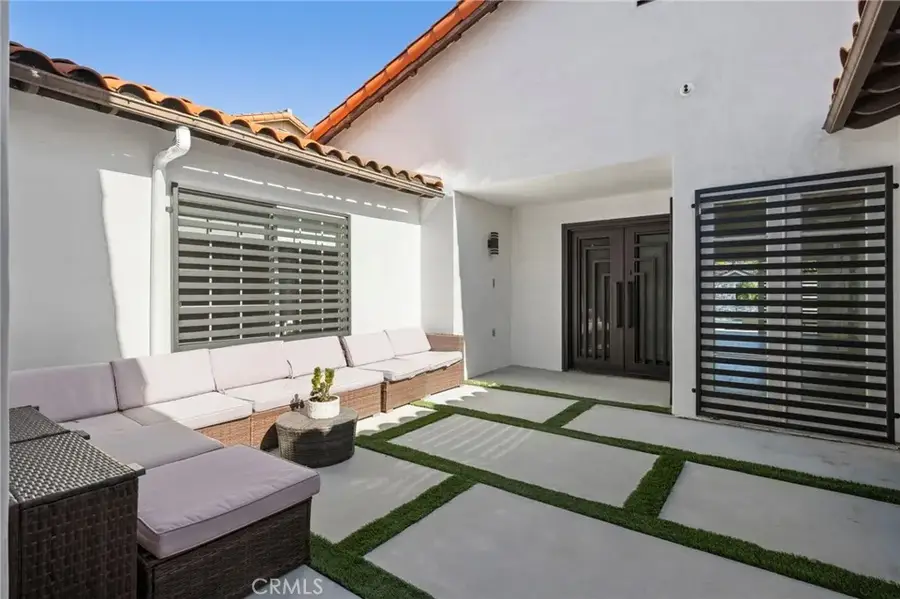 9450 Tampa Avenue, Northridge, CA 91324 - #3