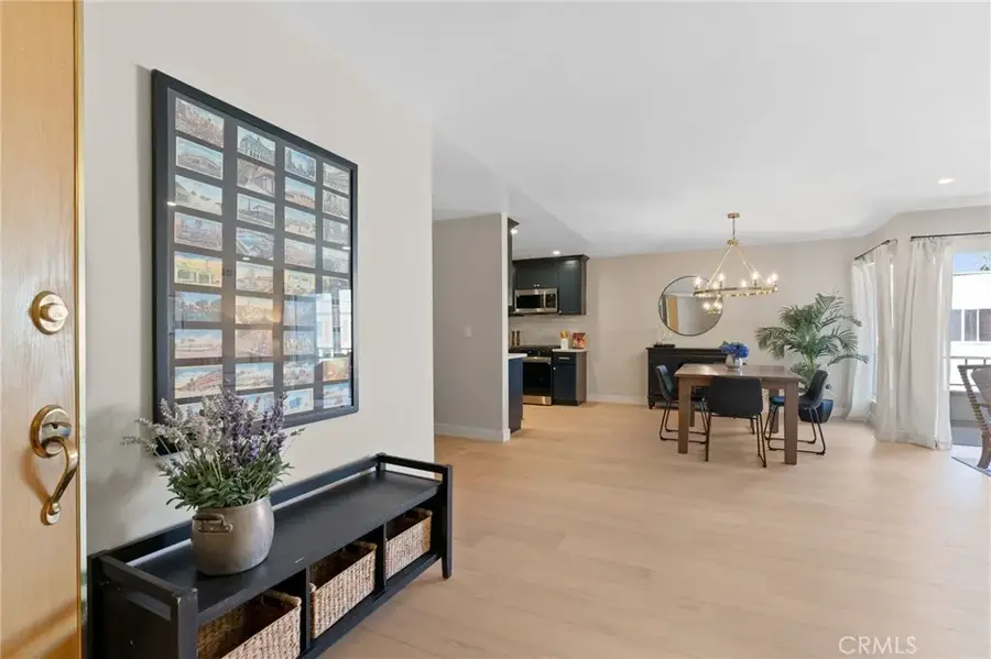 10707 Camarillo Street #314, North Hollywood, CA 91602 - #3