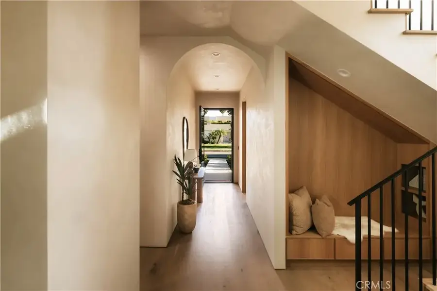 12527 Mitchell Avenue, Los Angeles, CA 90066 - #2