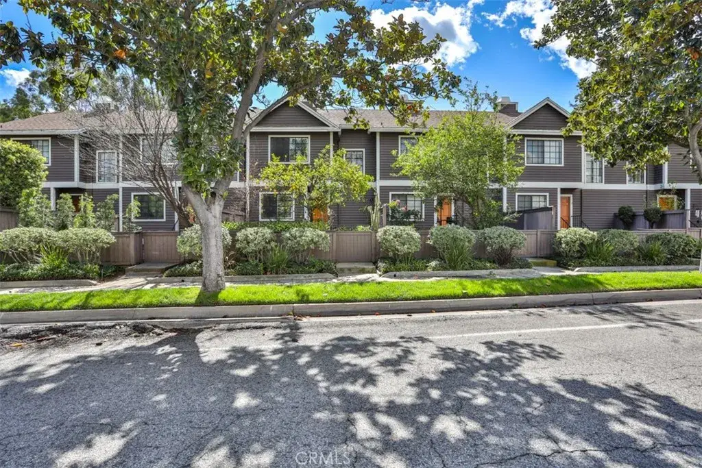 1318 Corson #4, Pasadena, CA 91106 - #1