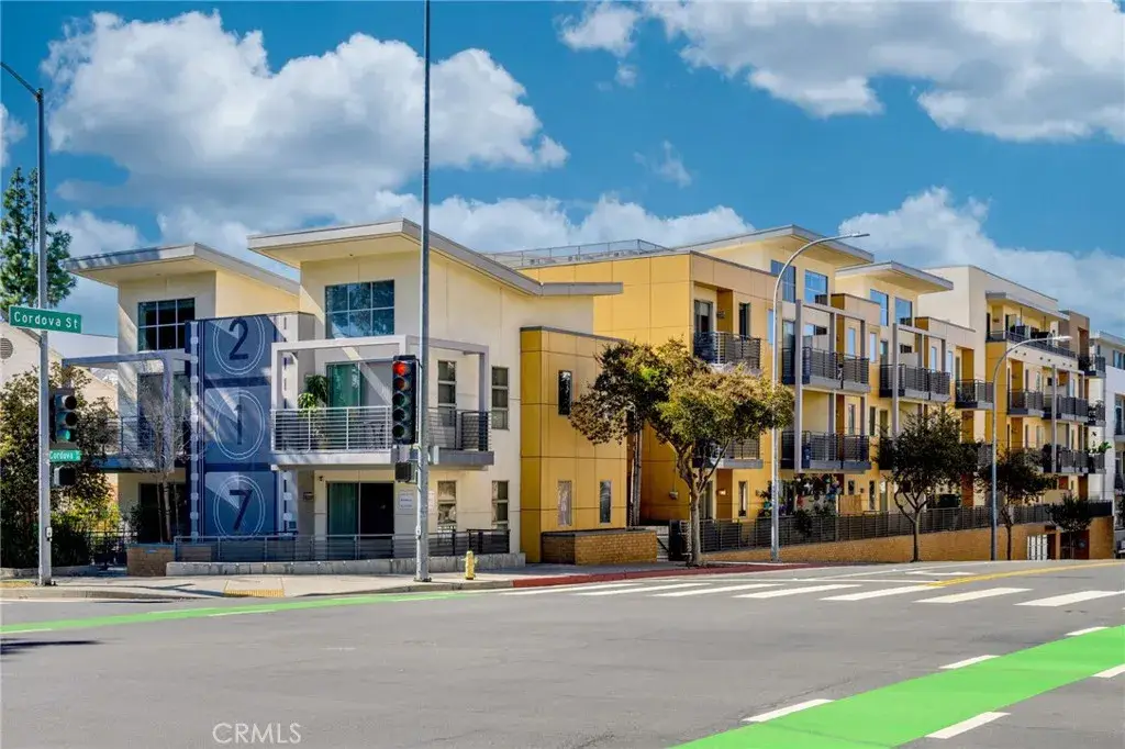 217 S Marengo #304, Pasadena, CA 91101 - #1