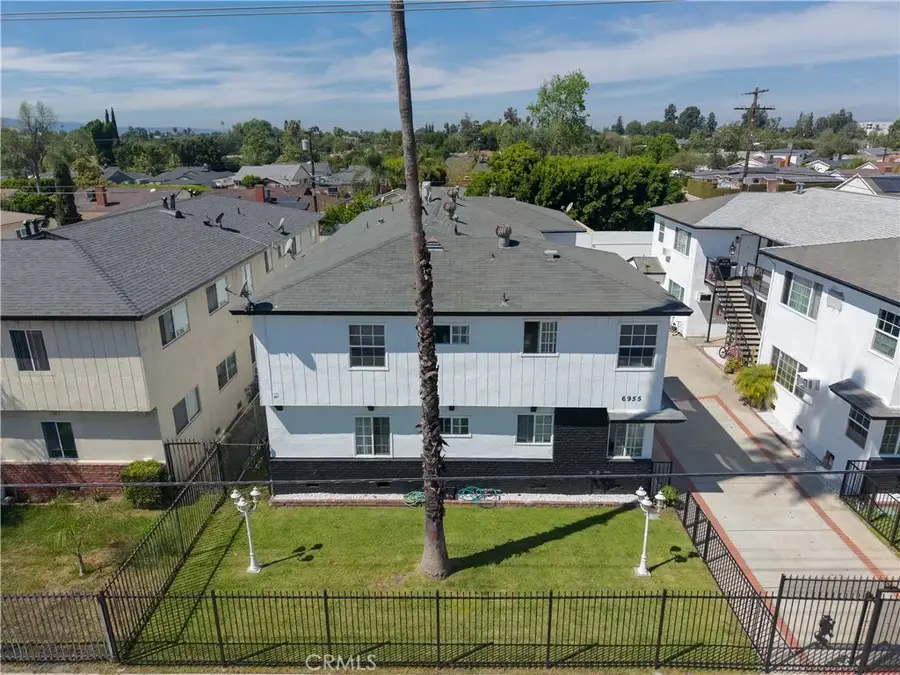 6955 Fulton Avenue, North Hollywood, CA 91605 - #2