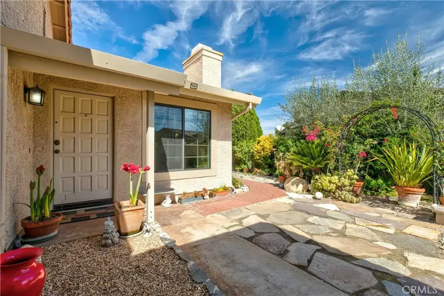 26013 Palomita Drive, Valencia, CA 91355 - #3