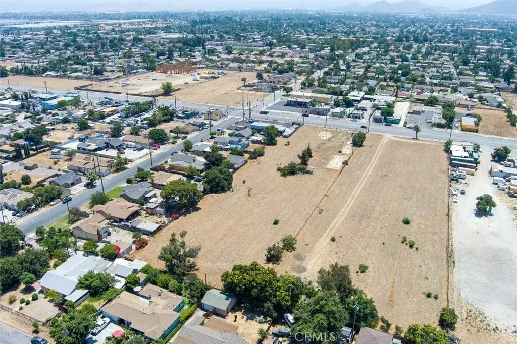 17848 Foothill, Fontana, CA 92335 - #1