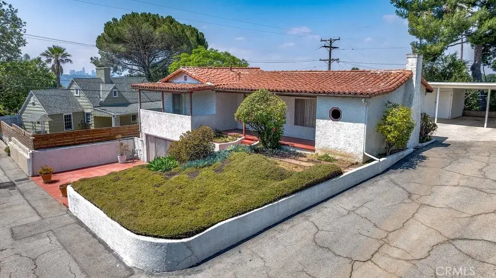 1633 Loma Crest Street, Glendale, CA 91205 - #1