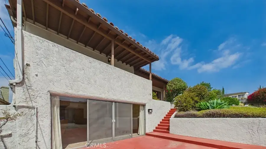 1633 Loma Crest Street, Glendale, CA 91205 - #2