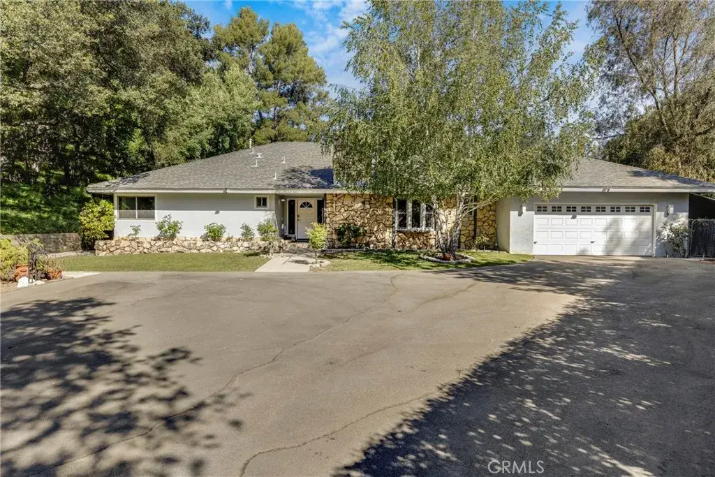 3999 El Lado, La Crescenta, CA 91214 - #1